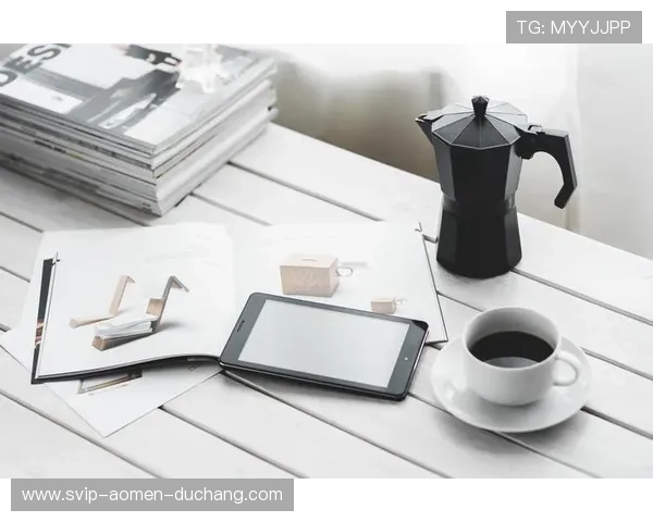 澳門摩卡:澳门摩卡咖啡馆的环境设计与顾客体验分析